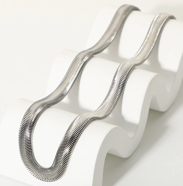 Sophisticated Snake Wheat Herringbone Necklace