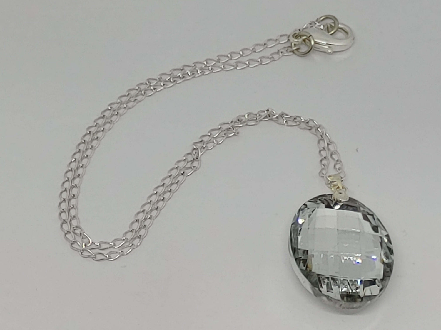 Clear Oval Pendant Crystal Necklace - Crystal Flower